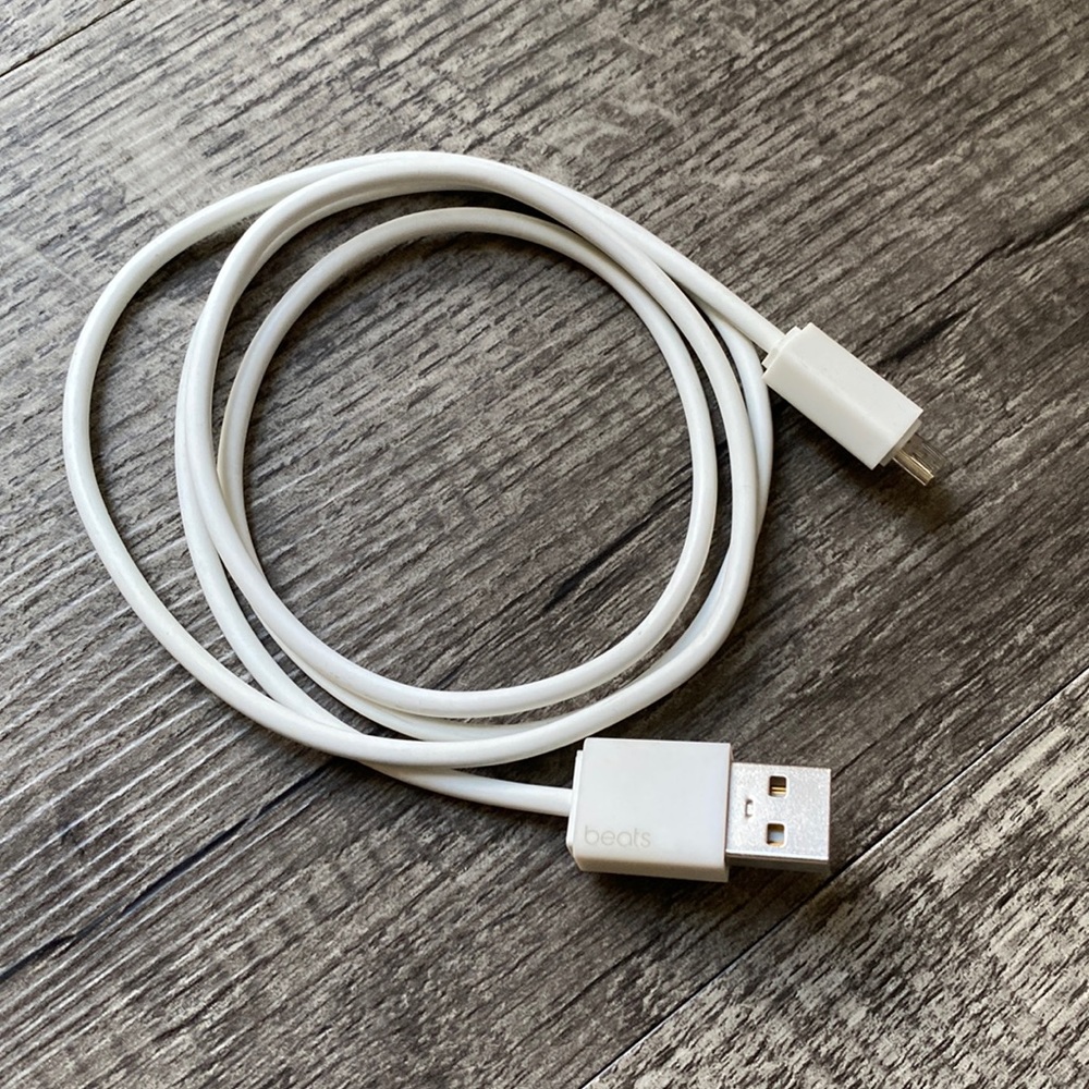 Beats by Dre | Headphones USB-A Charger